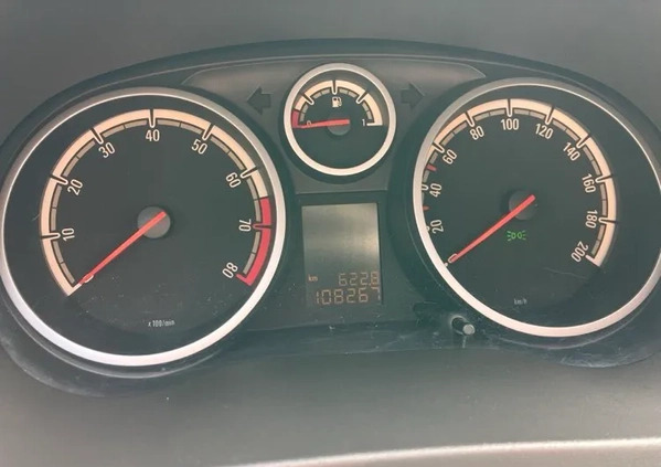 Opel Corsa cena 22000 przebieg: 108267, rok produkcji 2011 z Toruń małe 326